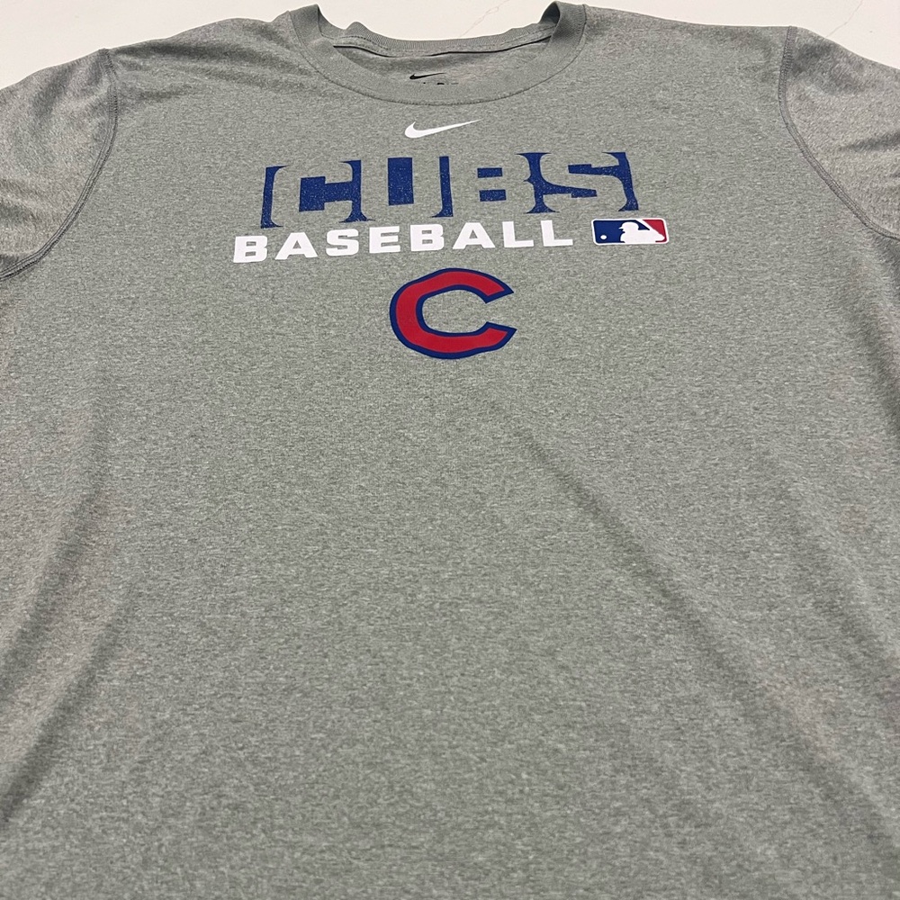 Nike dri fit cubs T-shirt